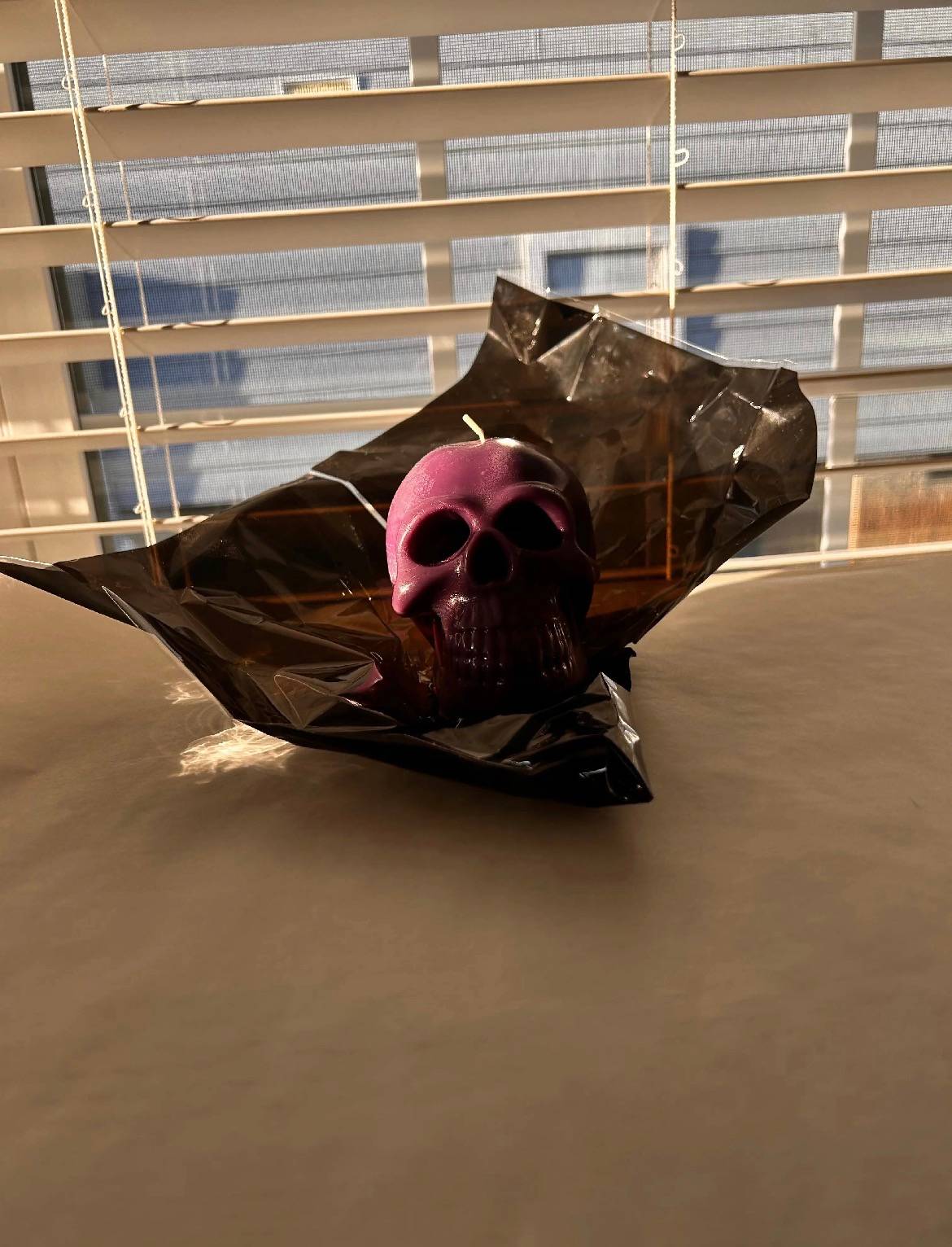 Purple Bleeding Skull Candle - Cherry Blossom Scent - thumbnail 3 of 4