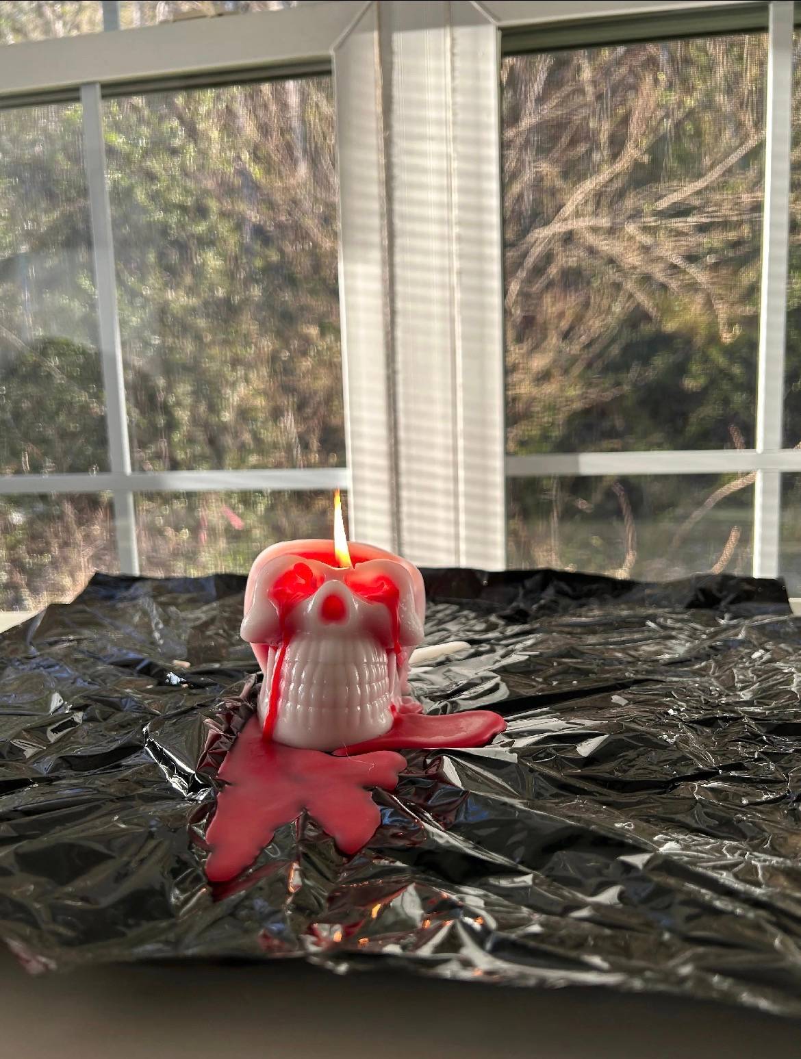 White Bleeding skull Candle - Rose Scented - thumbnail 2 of 3