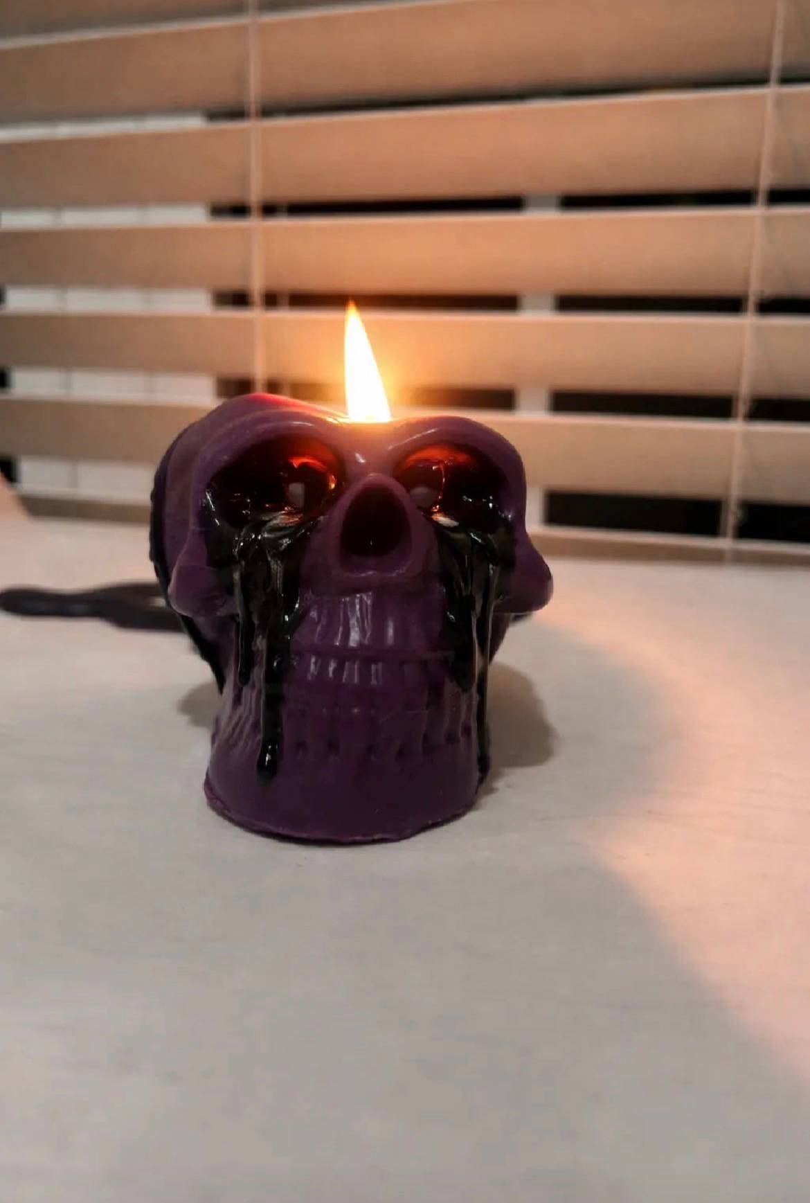 Purple Bleeding Skull Candle - Rose Scent - thumbnail 4 of 4