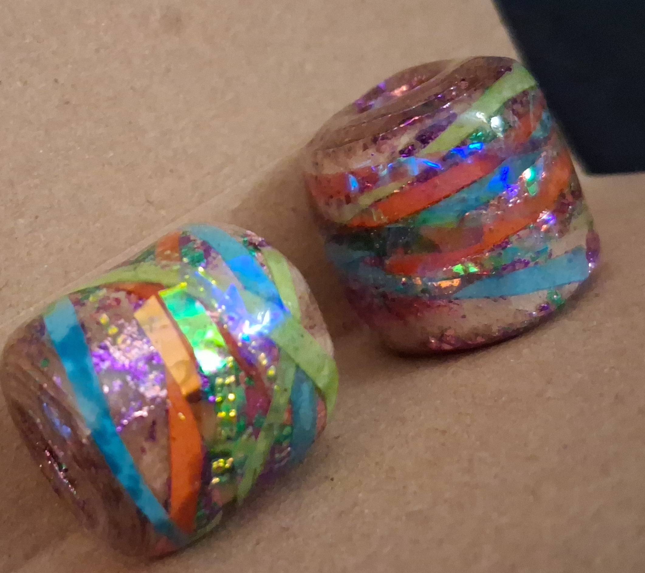 Recycled Paper Grocery Bag Beads - thumbnail 2 of 4