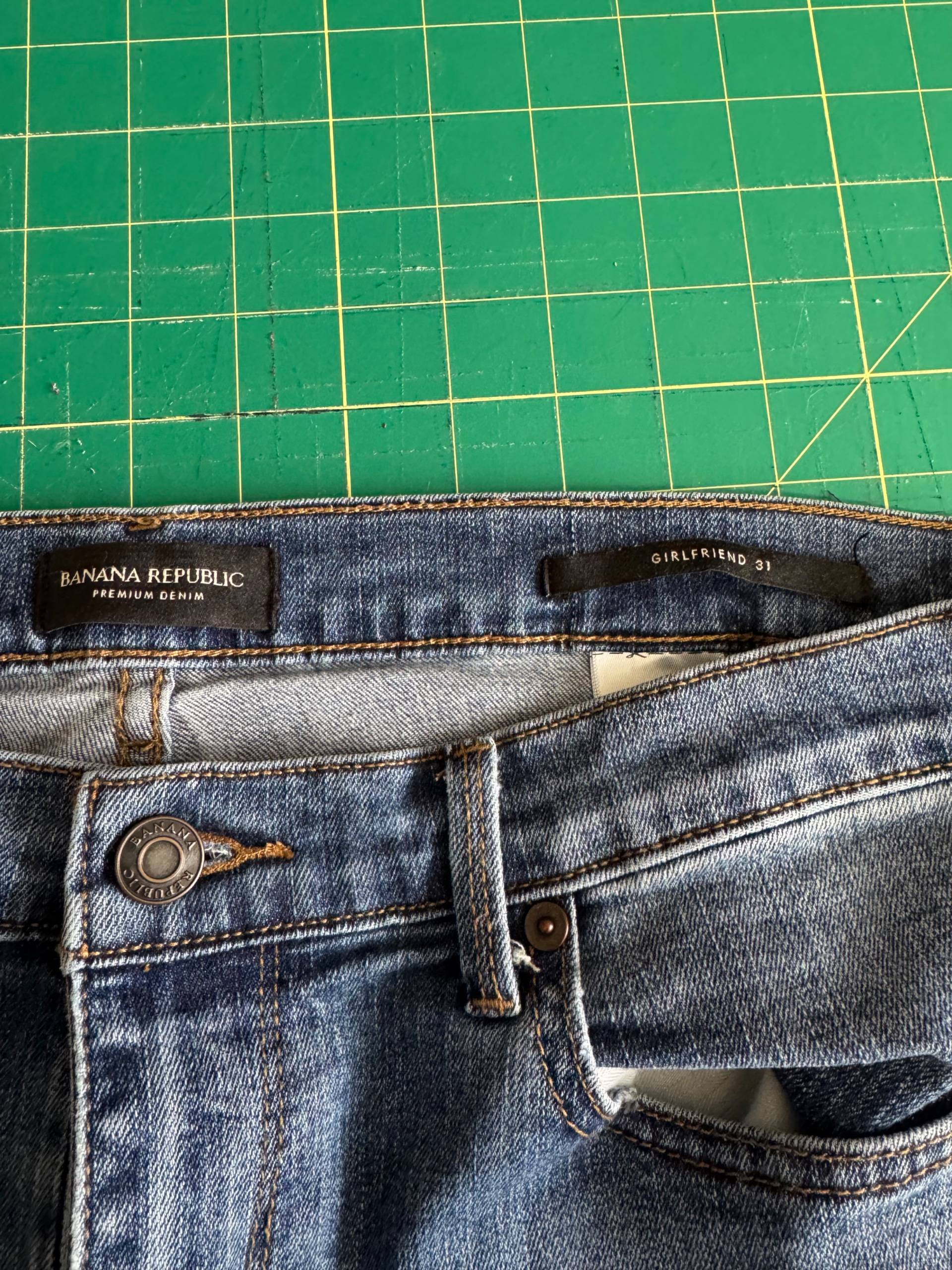 Sashiko/Boro Upcycled patchwork jeans - thumbnail 4 of 4